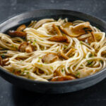 Pasta con Setas Shiitake y Nata